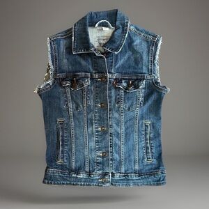 Levi's BoHo Festival CHIC Pocketed Blue Denim Jean Vest Shirt Top sz 8 P